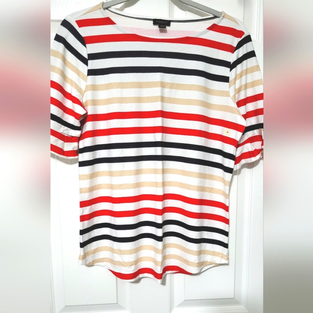 ANN Taylor Factory Medium Tee